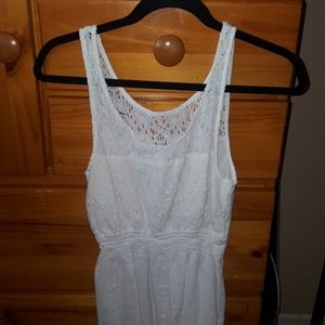 White lace dress